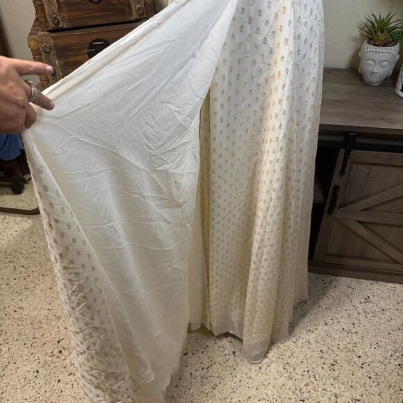 Yumi Kim Iris Ivory/Gold Swiss Dot Lurex Maxi Wrap Dress Ruffle Formal Size S - Picture 4 of 11